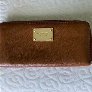 Micheal Kors Wallet